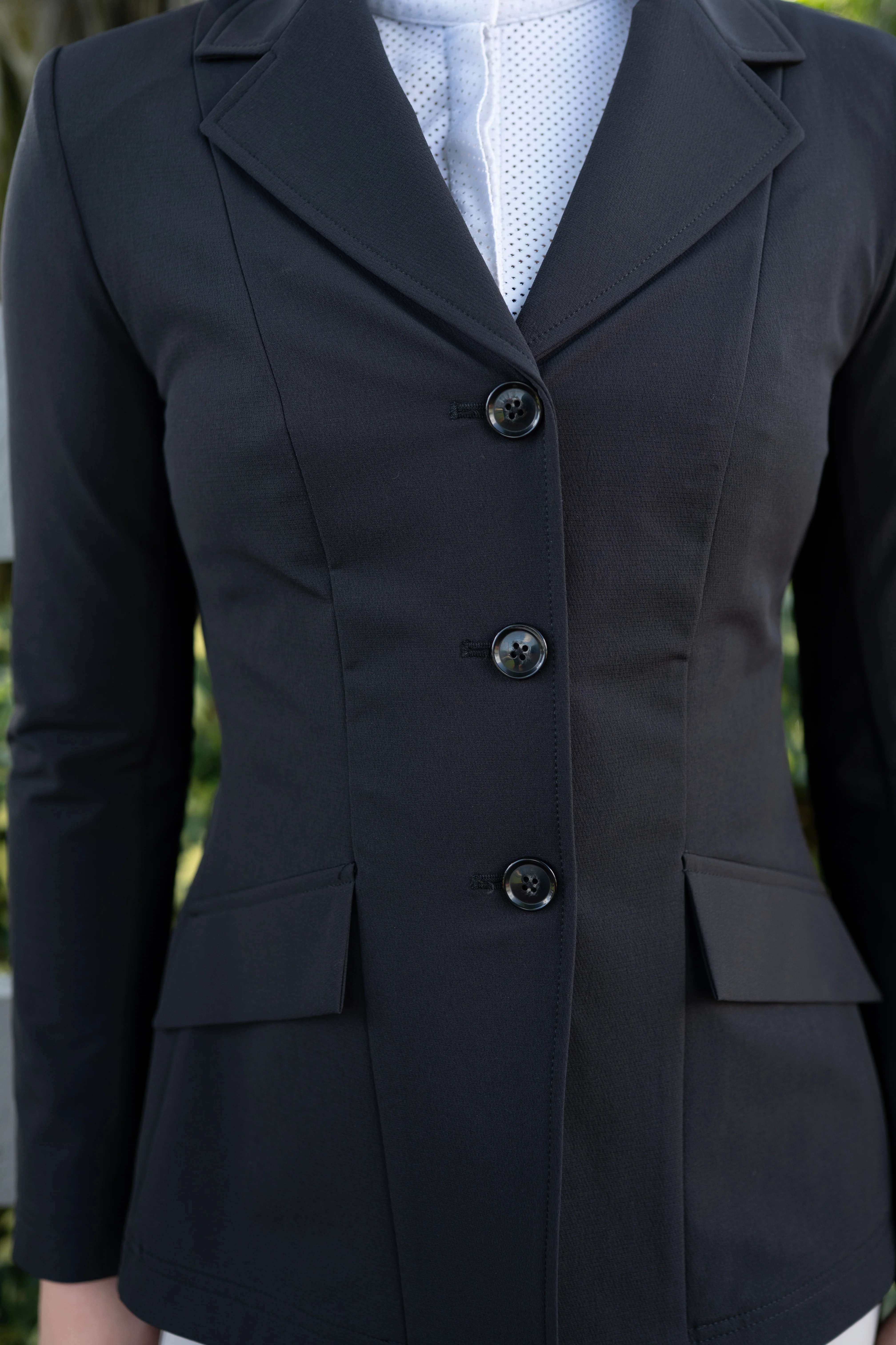 Grand Prix Ladies EQJ 3 Button Show Coat, NY Tech Fabric, Black - Image 4